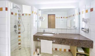 Apulia Double Room Deluxe Badezimmer