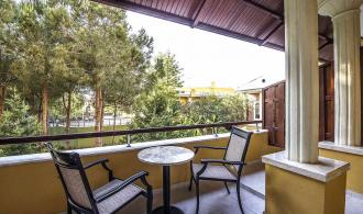 Nobilis Double Room Classic Main Building Balkon