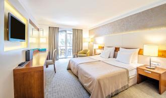 Nobilis Double Room Economy Schlafzimmer